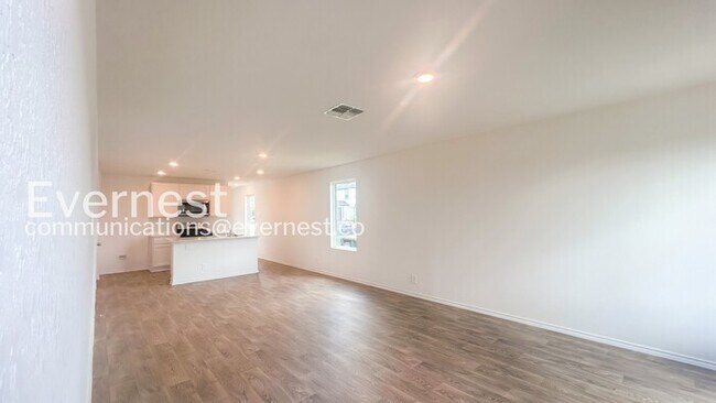Foto del edificio - 5962 Celestite Bd