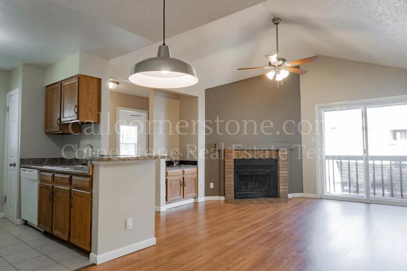 Primary Photo - 2225 Split Rock Dr