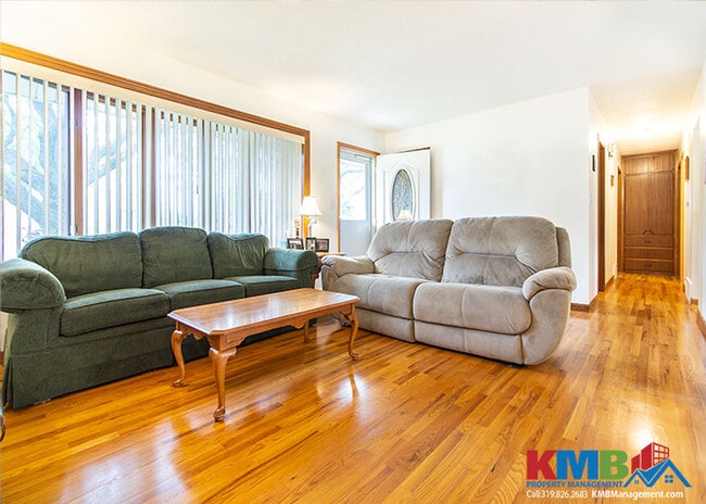 Foto del edificio - 4532 Ozark St NE