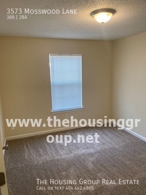 Building Photo - Just Listed!! One Story in Rex!!