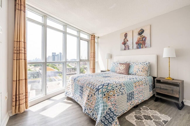 Photo du bâtiment - 90 Fort York Blvd