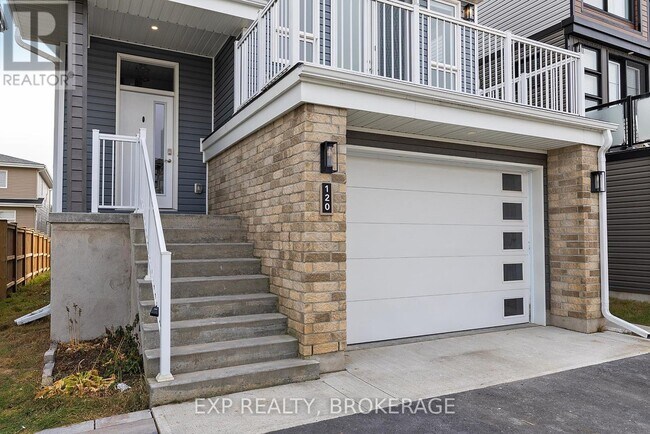 Photo du bâtiment - 120 Superior Dr