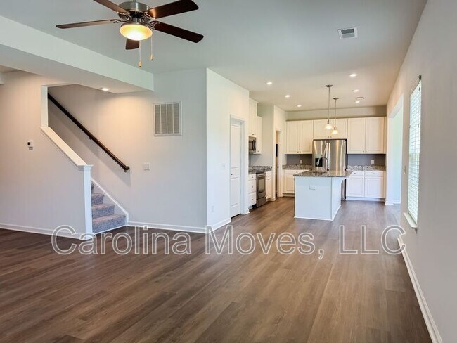 Foto del edificio - 345 Bucklebury Rd
