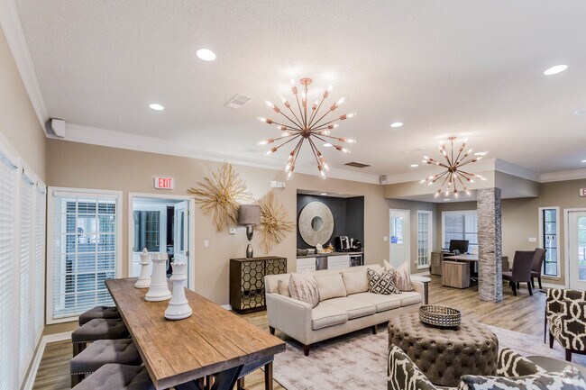 Sala comunitaria - Pinnacle Ridge Apartments