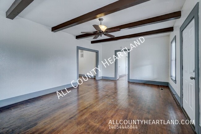 Photo - 801 NW 90th St House