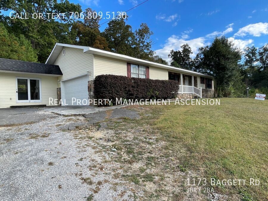 Primary Photo - 3 Bed, 2.5 Bath in Ringgold - Two Car Garage