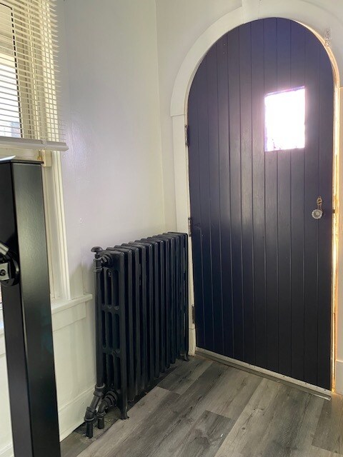 Foto del edificio - 2044 Pioneer Ave