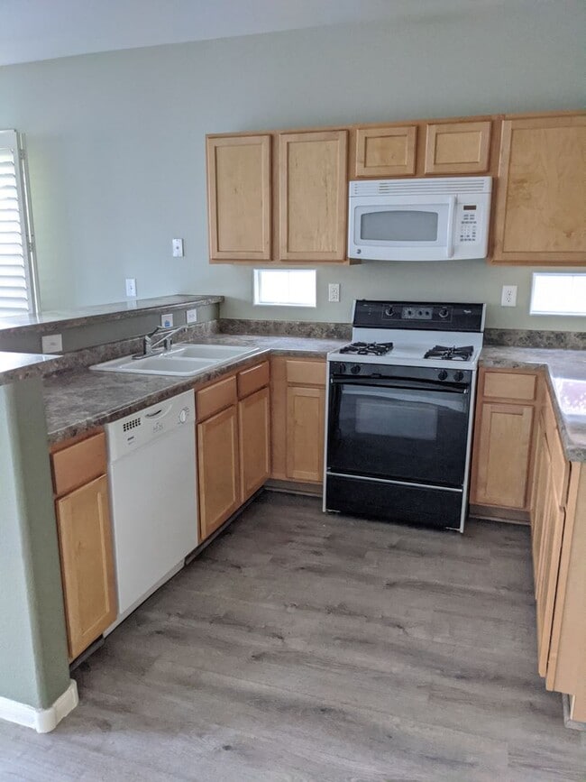 Building Photo - 8956 Aurora Bay Ct
