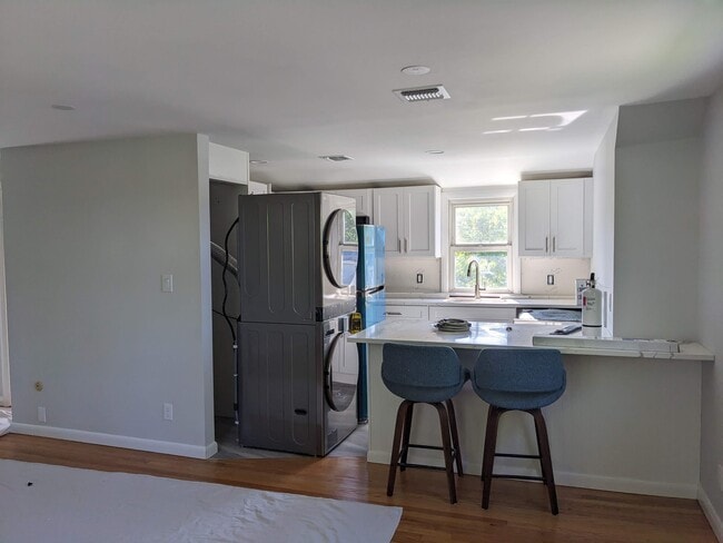 Foto del edificio - 107 3rd St