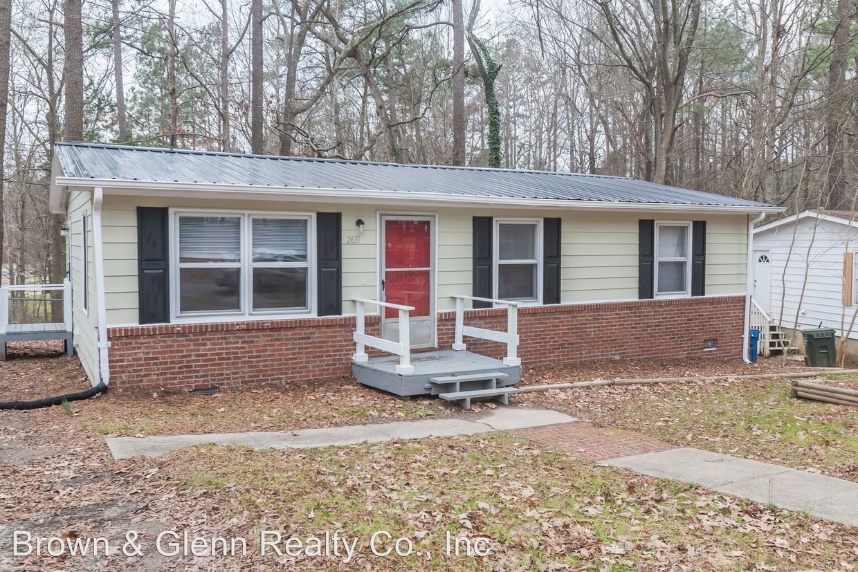 Primary Photo - 2631 Glenbrook Dr