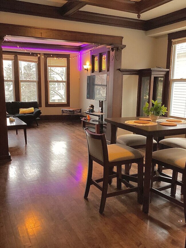 Foto del edificio - Murray Upper UWM