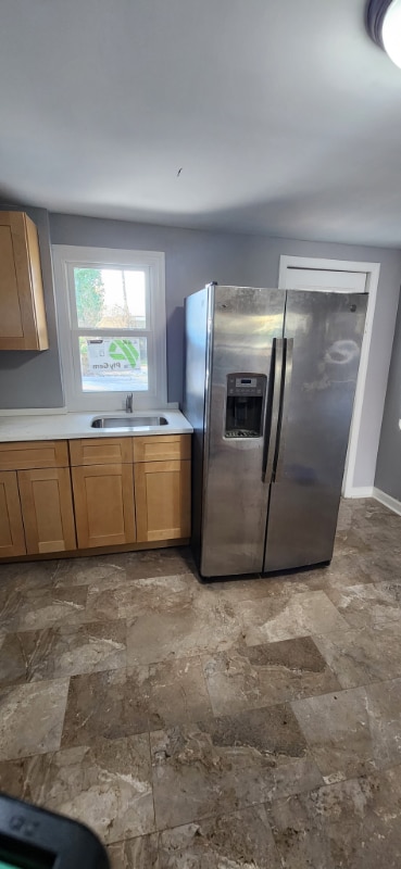 Foto del edificio - 207 Drummond Ave