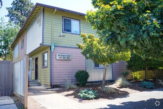 4938 NE 32nd Pl