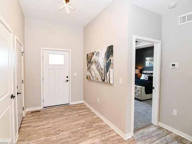 Foto del edificio - 2505 N Terrace Dr