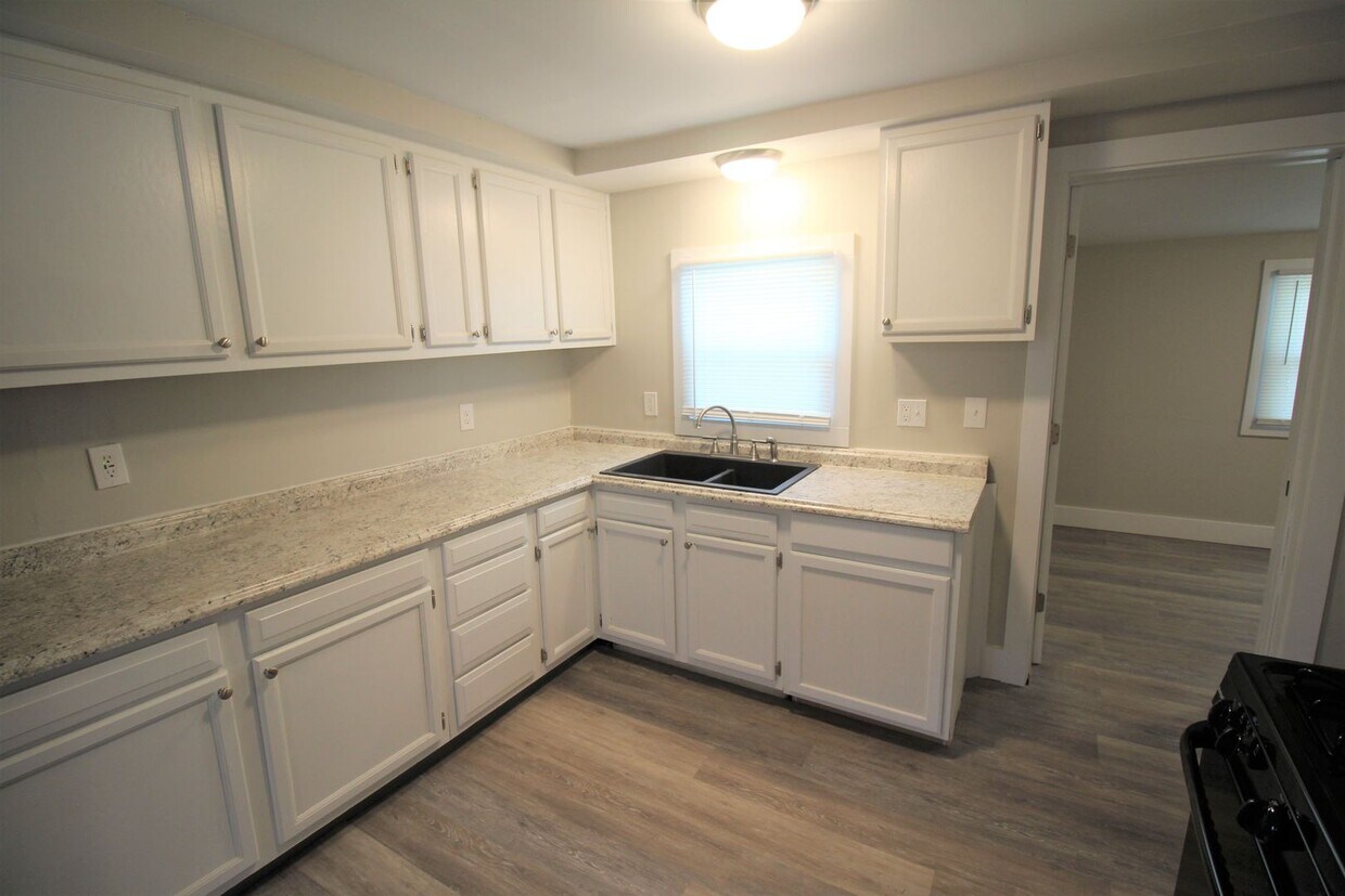 139 Dunkirk St SE, Grand Rapids, MI 49548 House Rental in Grand