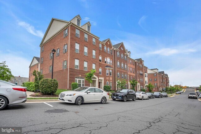 Building Photo - 21600 Romans Dr