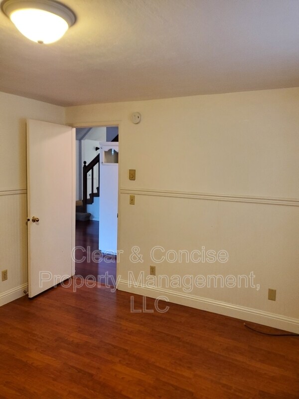 Foto del edificio - 4407 Dillard Rd