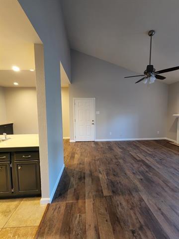 Foto del edificio - 8601 Park Ln
