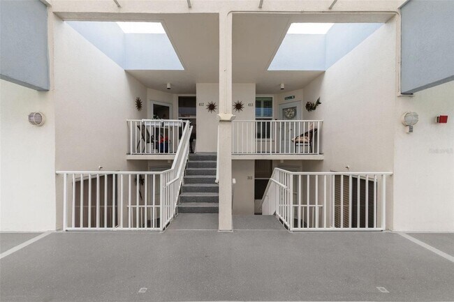 Foto del edificio - 5279 Isla Key Blvd S