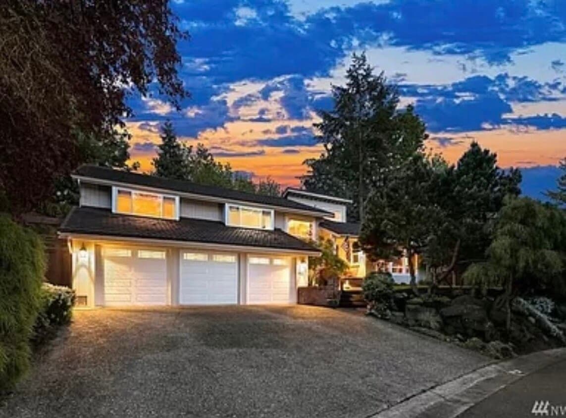 5820 145th Plz SE, Bellevue, WA 98006 House for Rent in Bellevue, WA