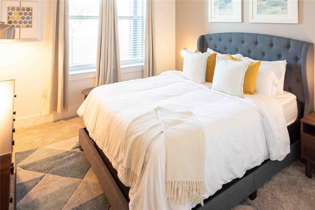 Foto del edificio - 108 N US Hwy 377