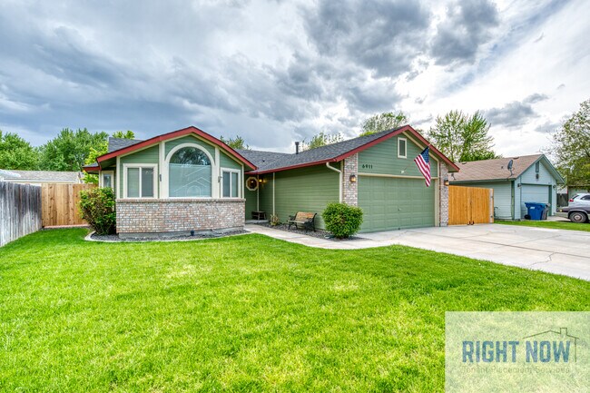 Building Photo - 6911 W Elm Brook Dr