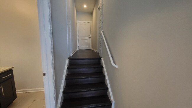 Foto del edificio - 5822 N Western Ave
