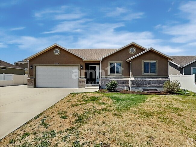 Building Photo - 8474 Delicate Arch Dr