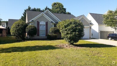 Building Photo - 11619 Larix Dr