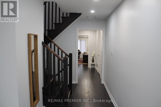 Building Photo - 51 Mullholland Ave