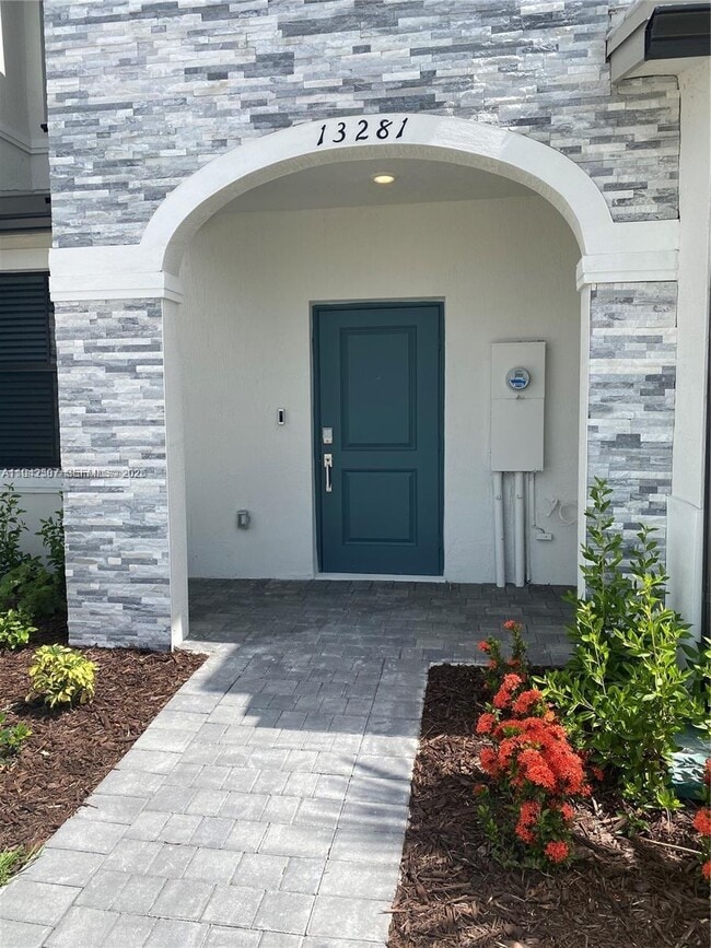 Foto del edificio - 13281 SW 285th St