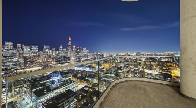 Foto del edificio - 1134 W Carroll Ave