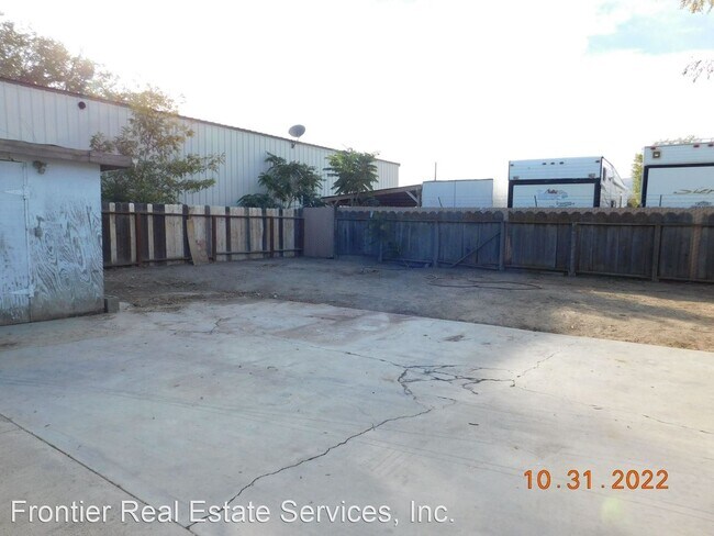 Building Photo - 2 br, 1 bath House - 112 N Robinson St