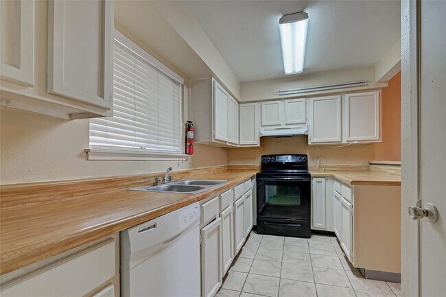 Foto del edificio - 10075 Westpark Dr