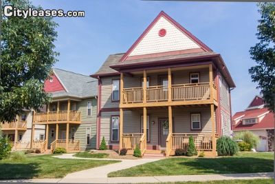 Building Photo - 3321 S Cheekwood Ln
