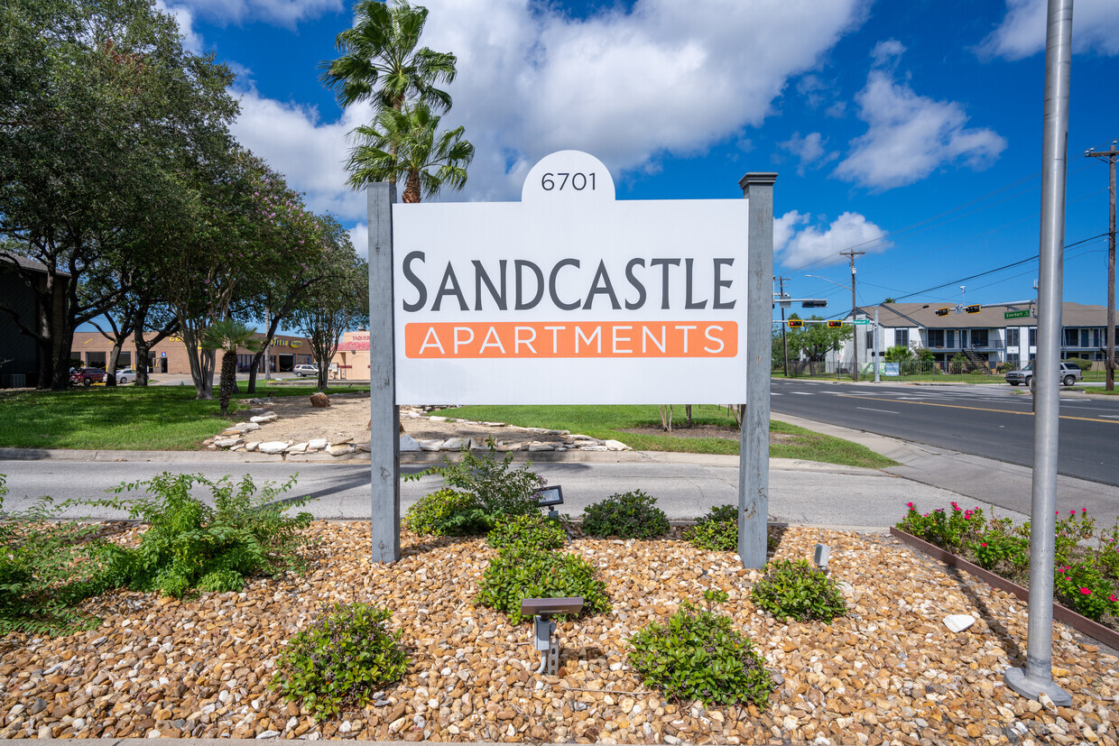 Foto principal - Sandcastle Apartments