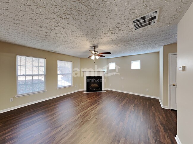 Foto del edificio - 427 Arrowhead Dr