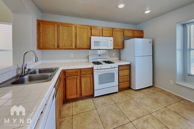 Building Photo - 4044 Forestville St