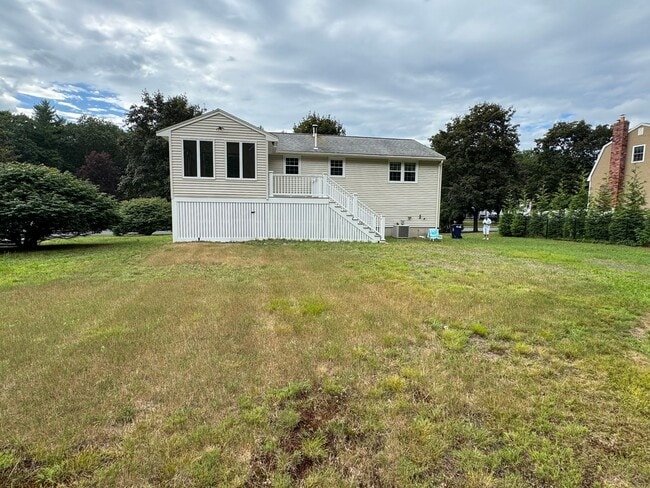 Building Photo - Spacious 3 Bedroom Single Family Rental - ...