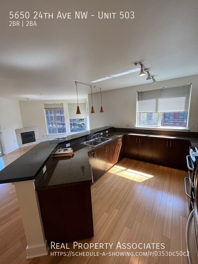 Foto del edificio - Ballard Condo