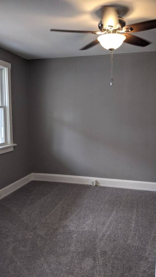 Foto del edificio - 1327 N 28th St