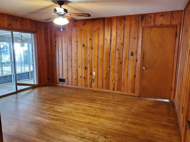 Building Photo - 1788 S Perkins Rd