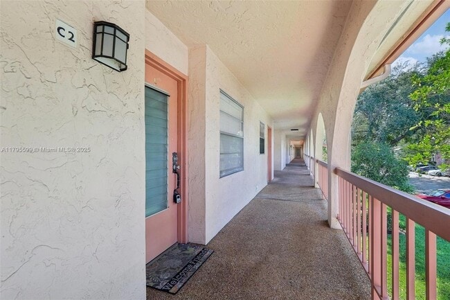 Building Photo - 1210 Bahama Bend