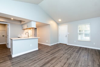 Building Photo - The Vista at Rocky Fork