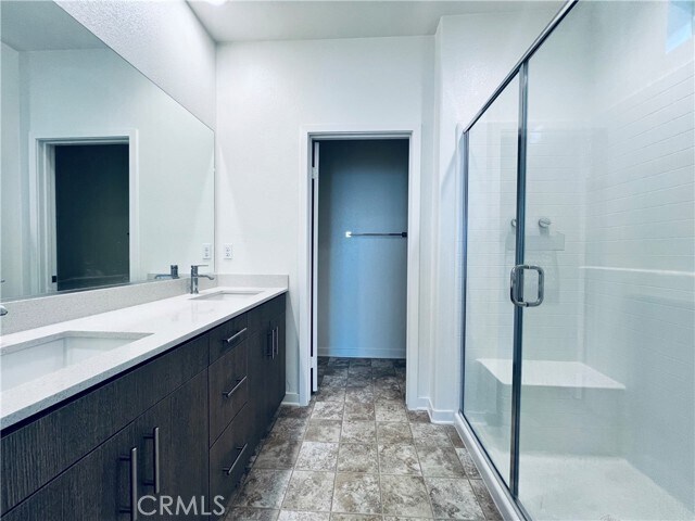Foto del edificio - 566 Boulder Cir