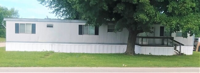 Building Photo - 2936 Circle Drive