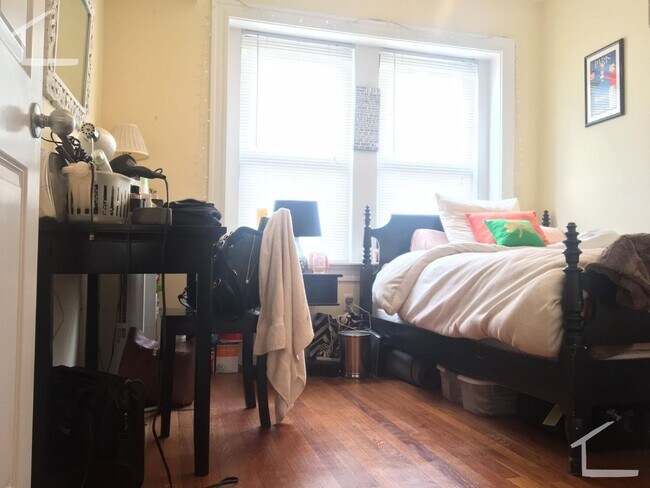 Foto del edificio - VERY NICE BRIGHTON 3 B3D 1.5 BATH!!!