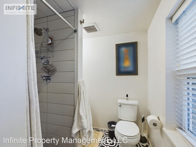 Building Photo - 1 br, 1 bath House - 1308 South Willson Av...