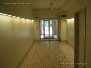 Building Photo - 56 St Joseph St