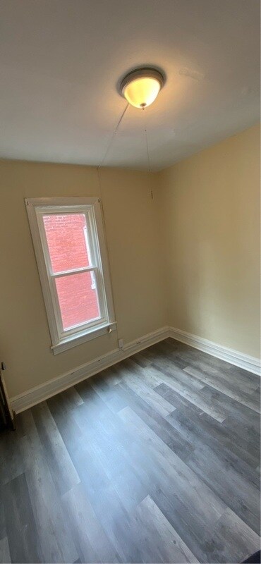 Building Photo - 144 W Jackson St